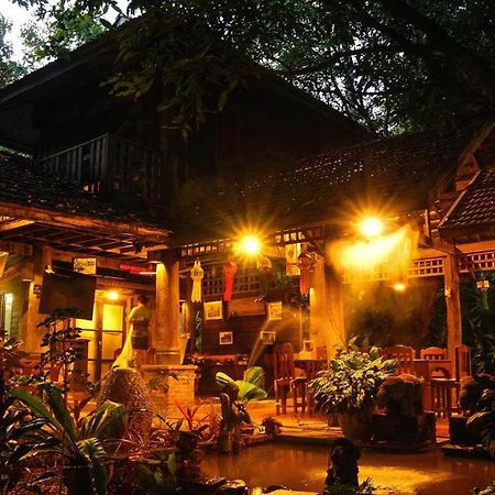 Tongluang Inthanon Homestay โต้งหลวงอินทนนท์โฮมสเตย์ Chom Thong Buitenkant foto