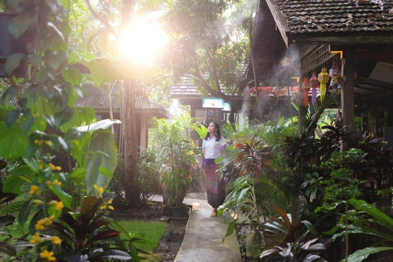 Tongluang Inthanon Homestay โต้งหลวงอินทนนท์โฮมสเตย์ Chom Thong Buitenkant foto