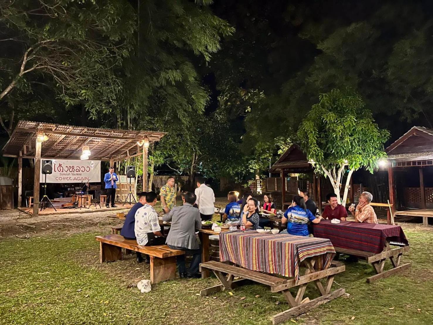 Tongluang Inthanon Homestay โต้งหลวงอินทนนท์โฮมสเตย์ Chom Thong Buitenkant foto
